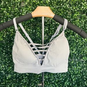 Gray Strappy Women's Bralette - Victoria’s Secret Sport